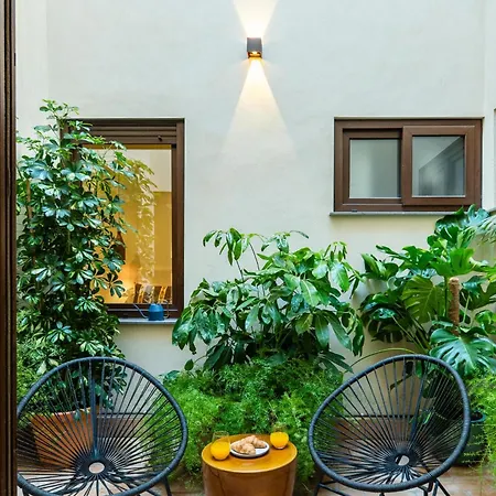 Patios De Feria - Secret Garden *